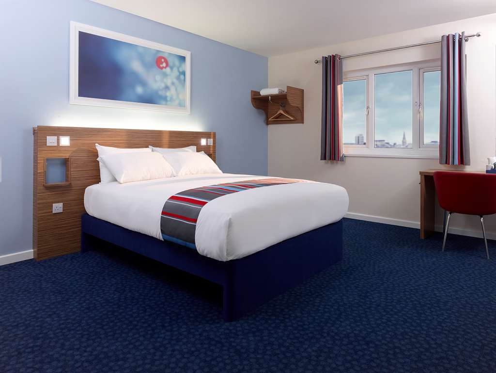 Travelodge Basildon Pokój zdjęcie